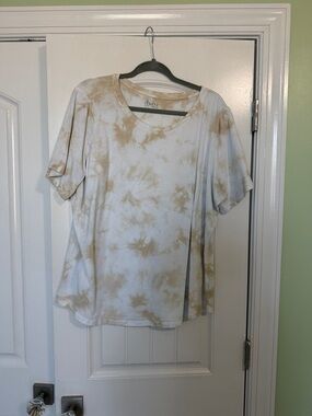 Denim&Co Cream and Tan Tie-Dye Short Sleeve Tee